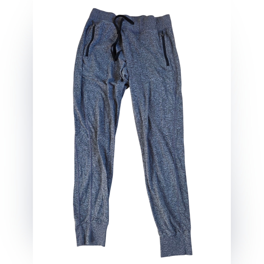 Zella Soft Gray Joggers With Zippered Pockets Size M